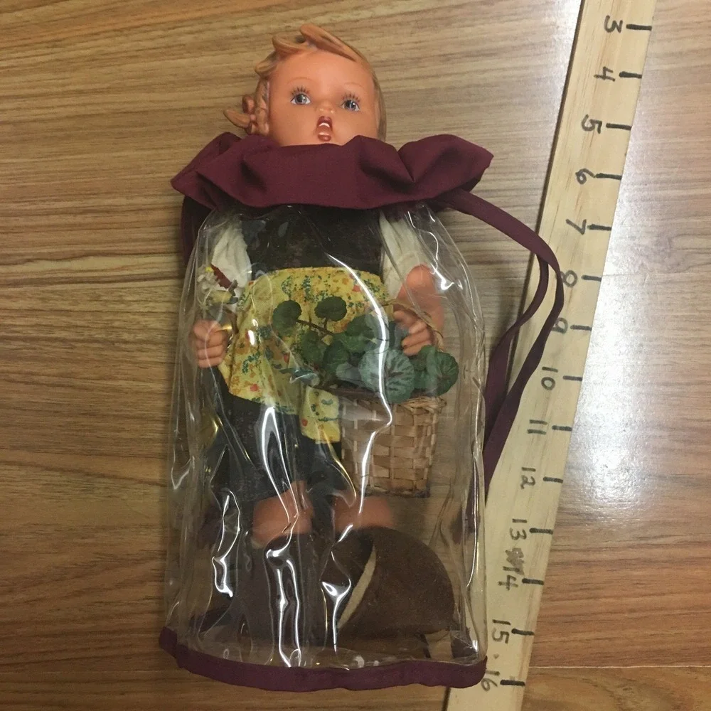 Vintage Goebel Hummel Gretel Vinyl Girl Doll 11